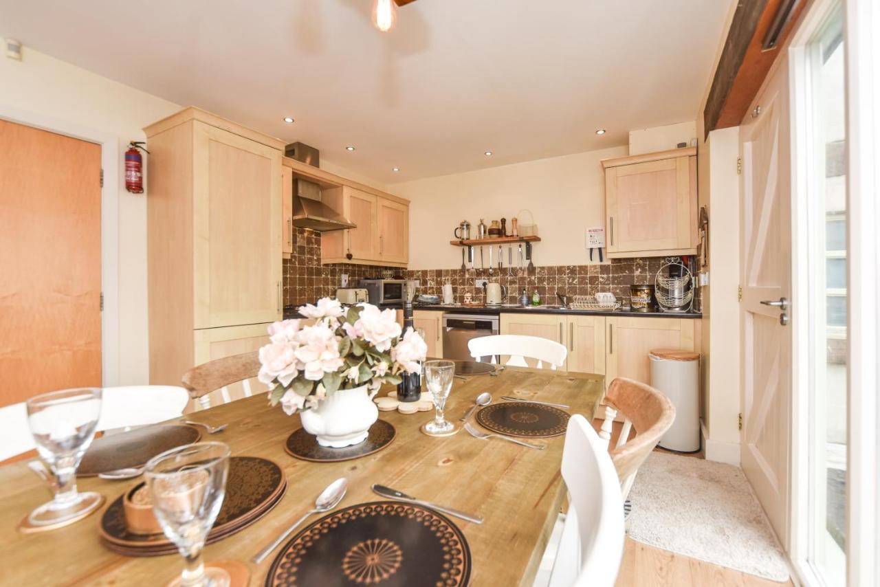 Coach House Mews Villa Matlock  Buitenkant foto